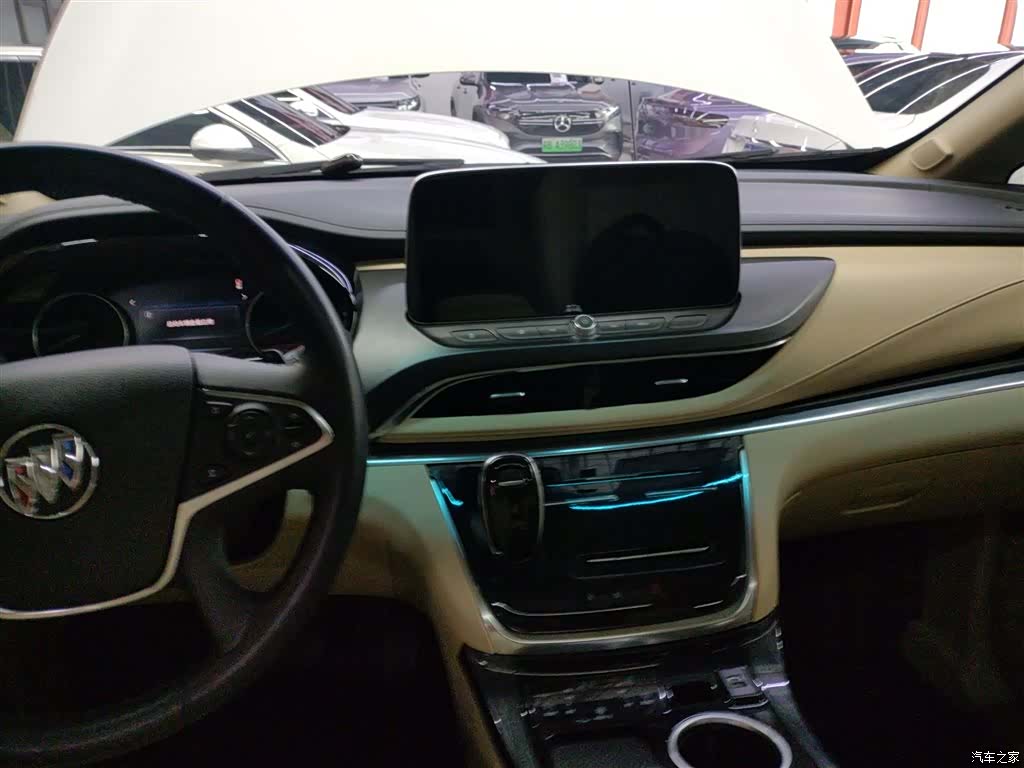 Buick GL8, 2023 9