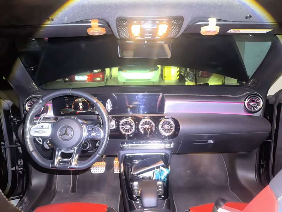 Mercedes-Benz CLA AMG