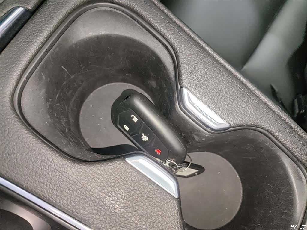 Cadillac XT4, 2020 9