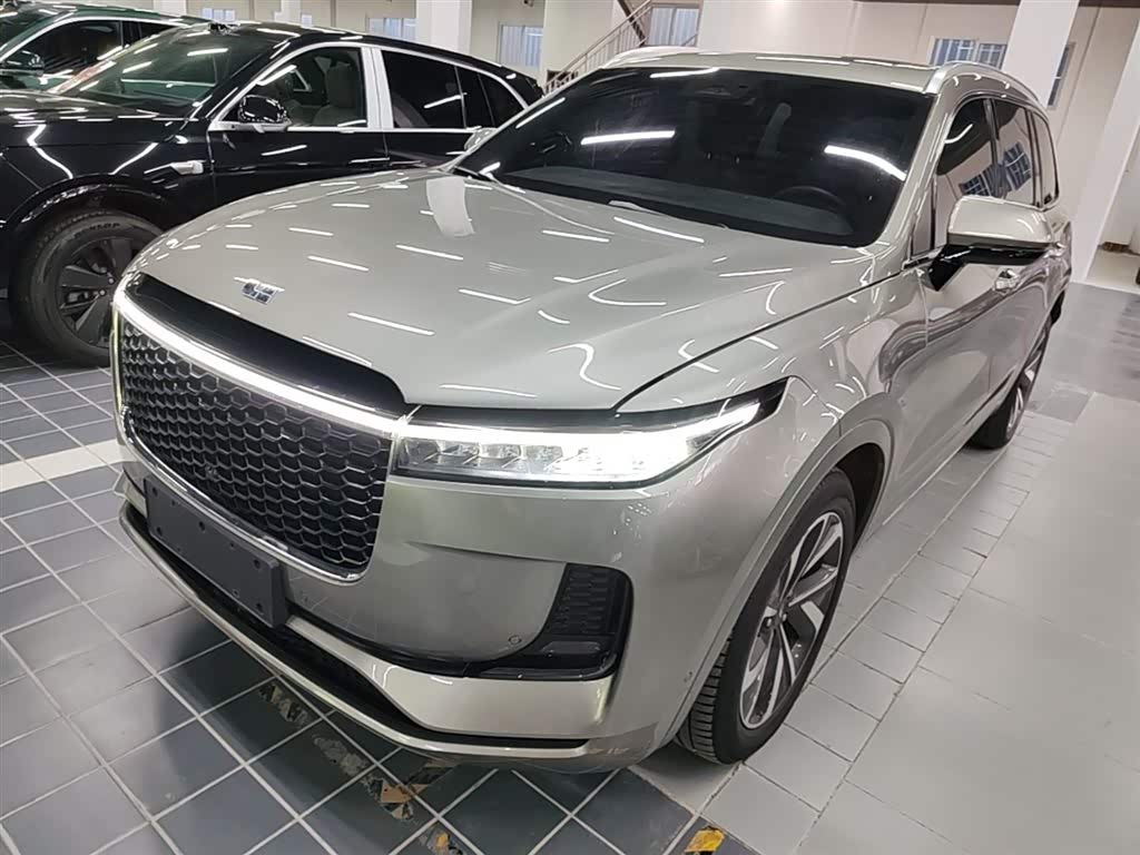 Li Auto ONE