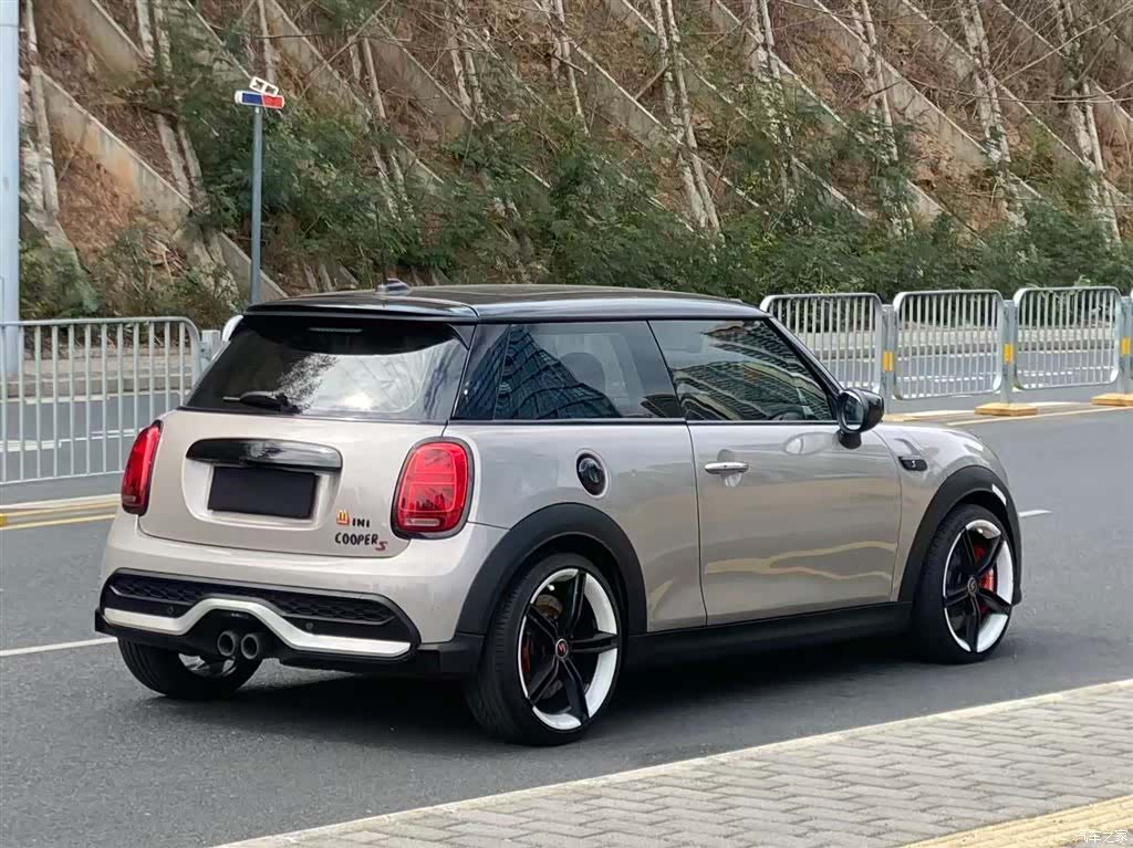 Mini Cooper, 2021 4