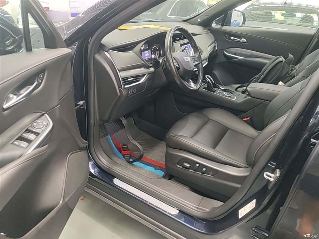 Cadillac XT4, 2020 16