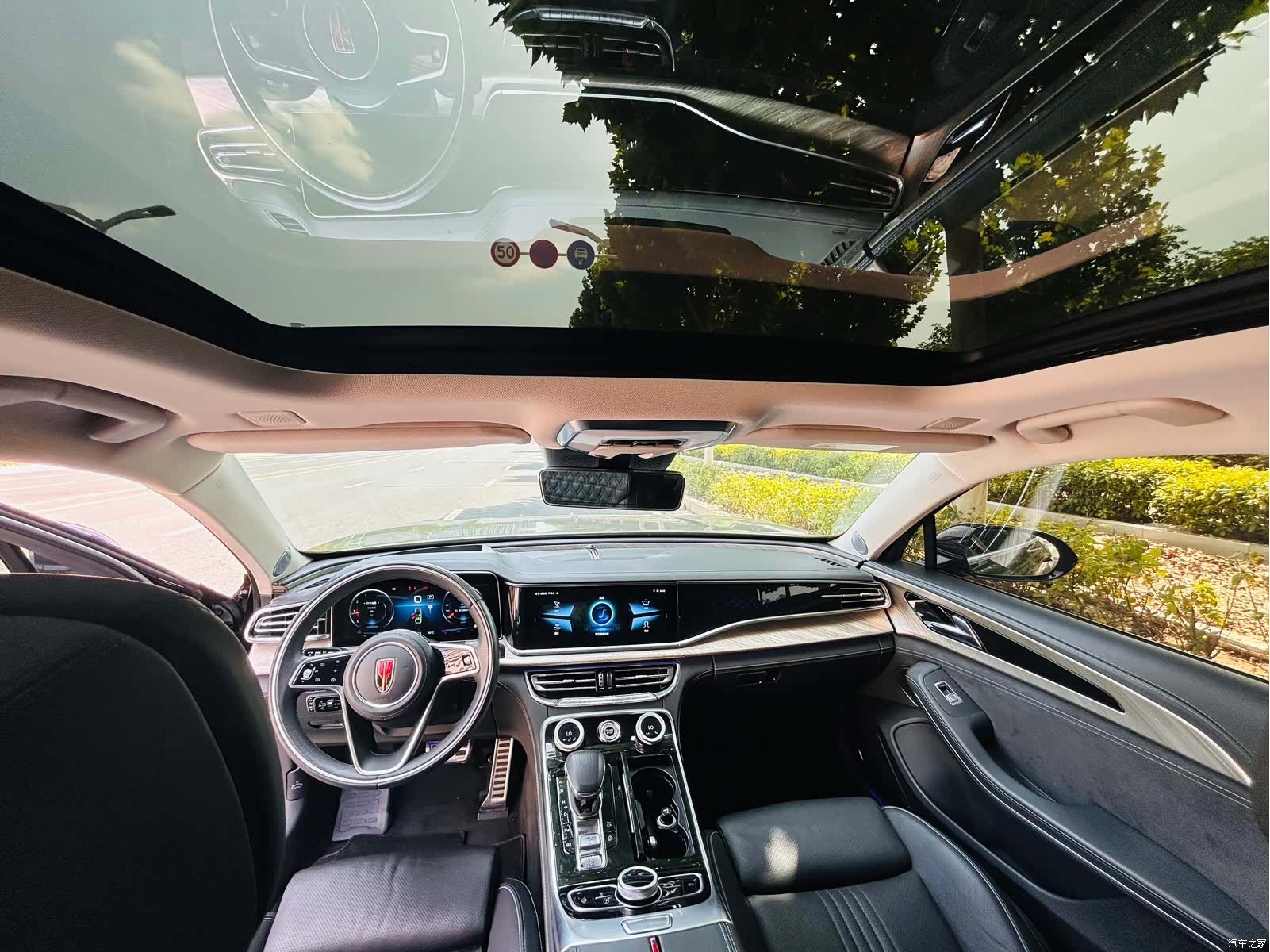 Hongqi H9, 2022 6