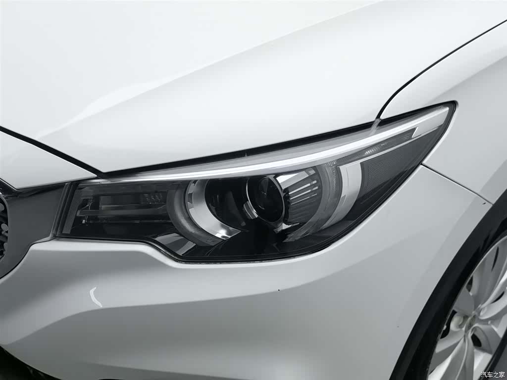 MG ZS, 2017 7