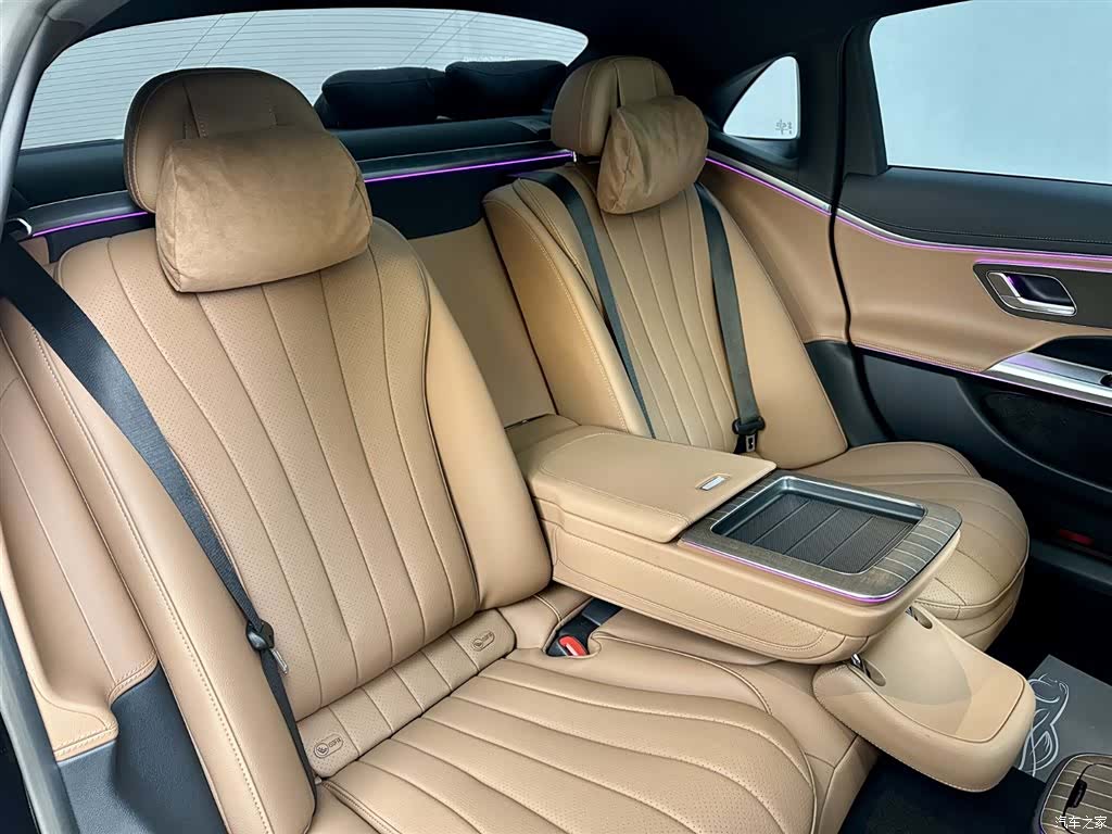 Mercedes-Benz E-Class, 2025 8