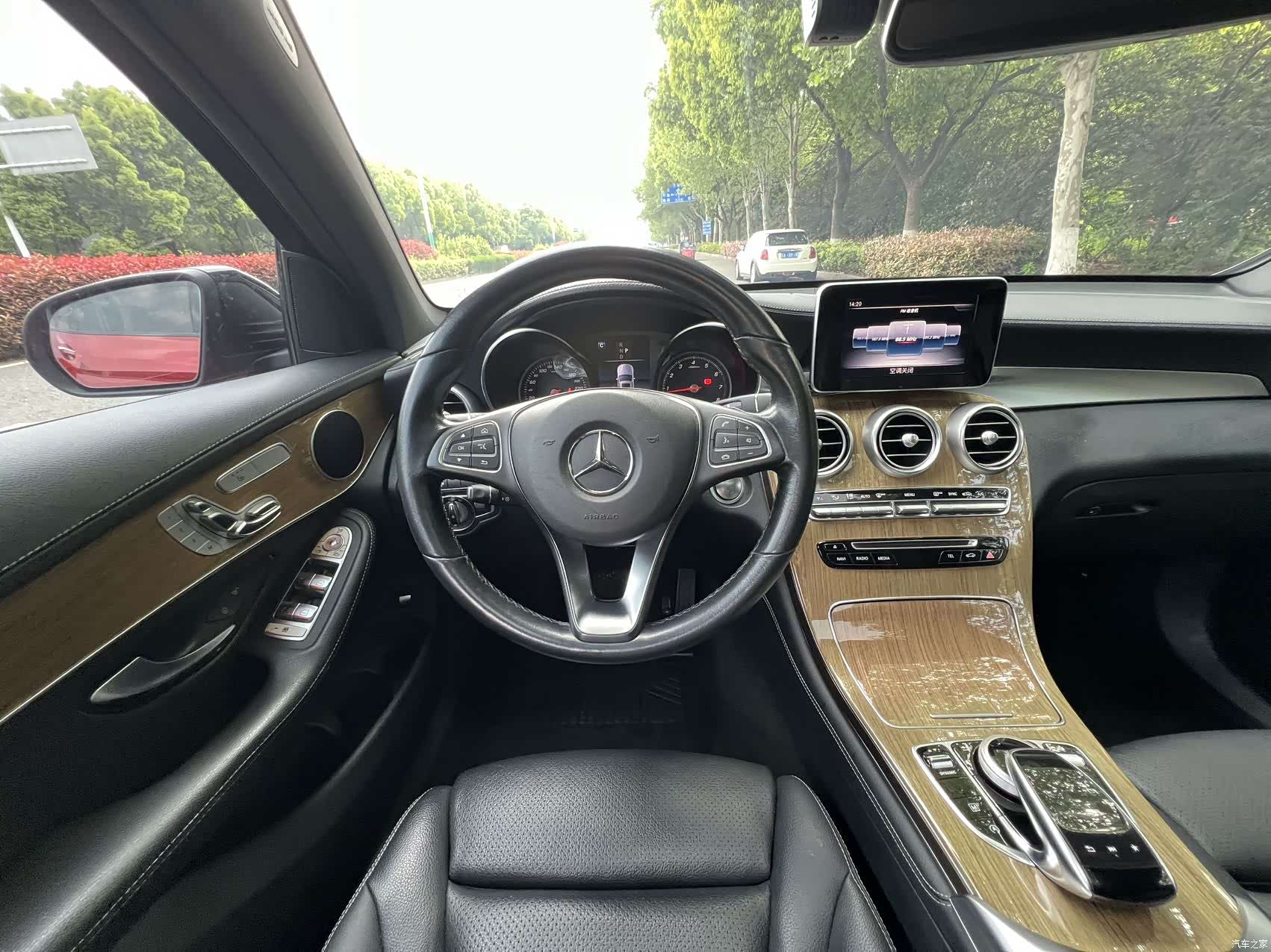 Mercedes-Benz GLC, 2019 9