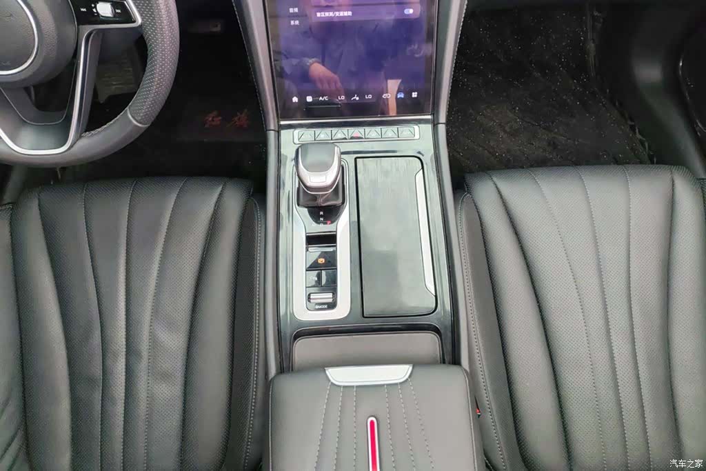 Hongqi H5, 2024 16