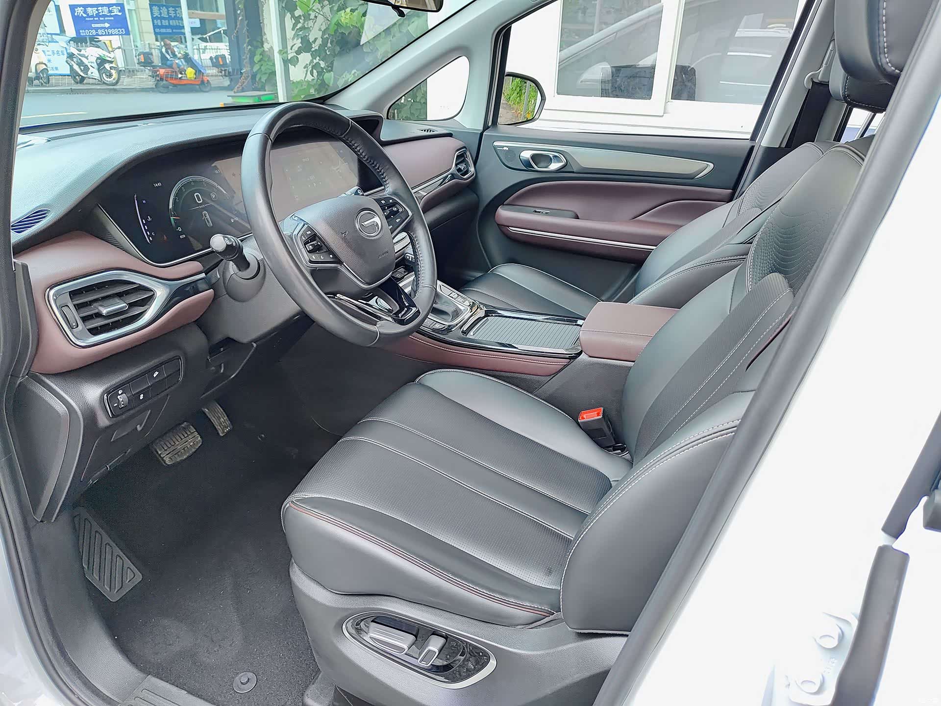 Trumpchi M6, 2023 8