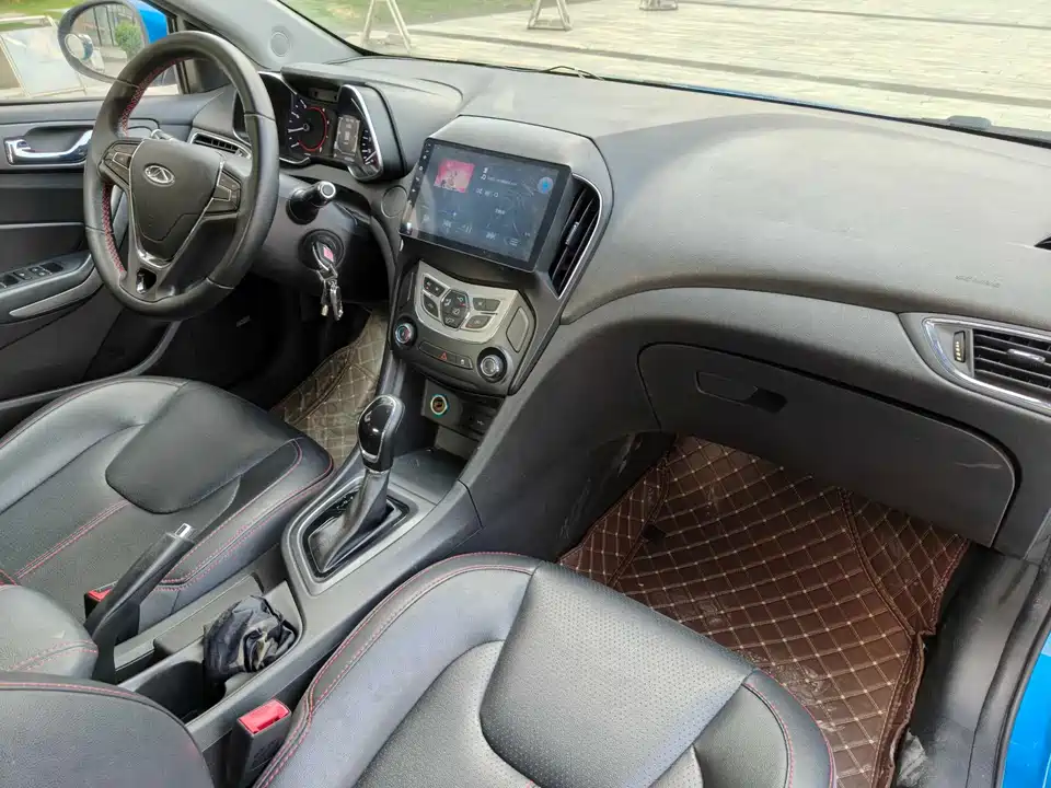 Chery Arrizo 5