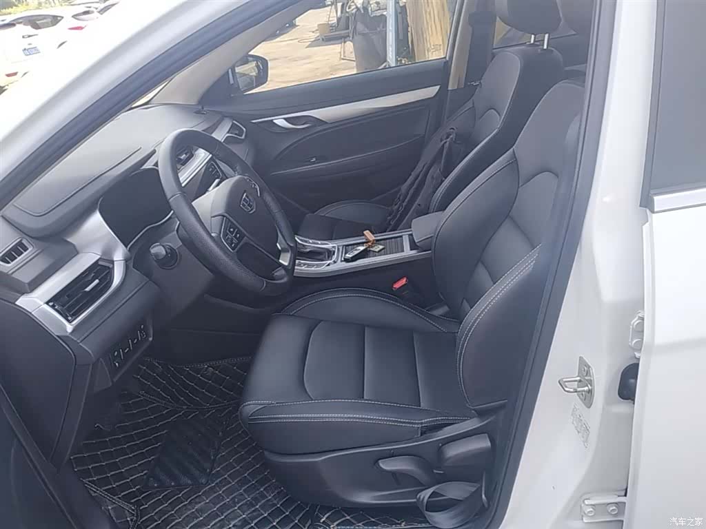 Geely Emgrand, 2018 15