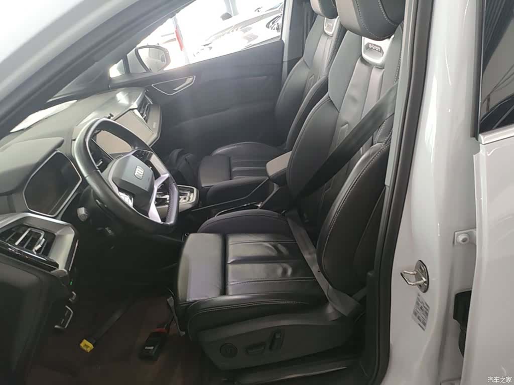 Audi Q4 e-tron, 2023 15