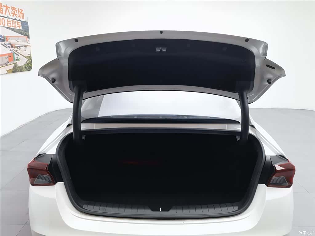 Kia K5, 2022 16