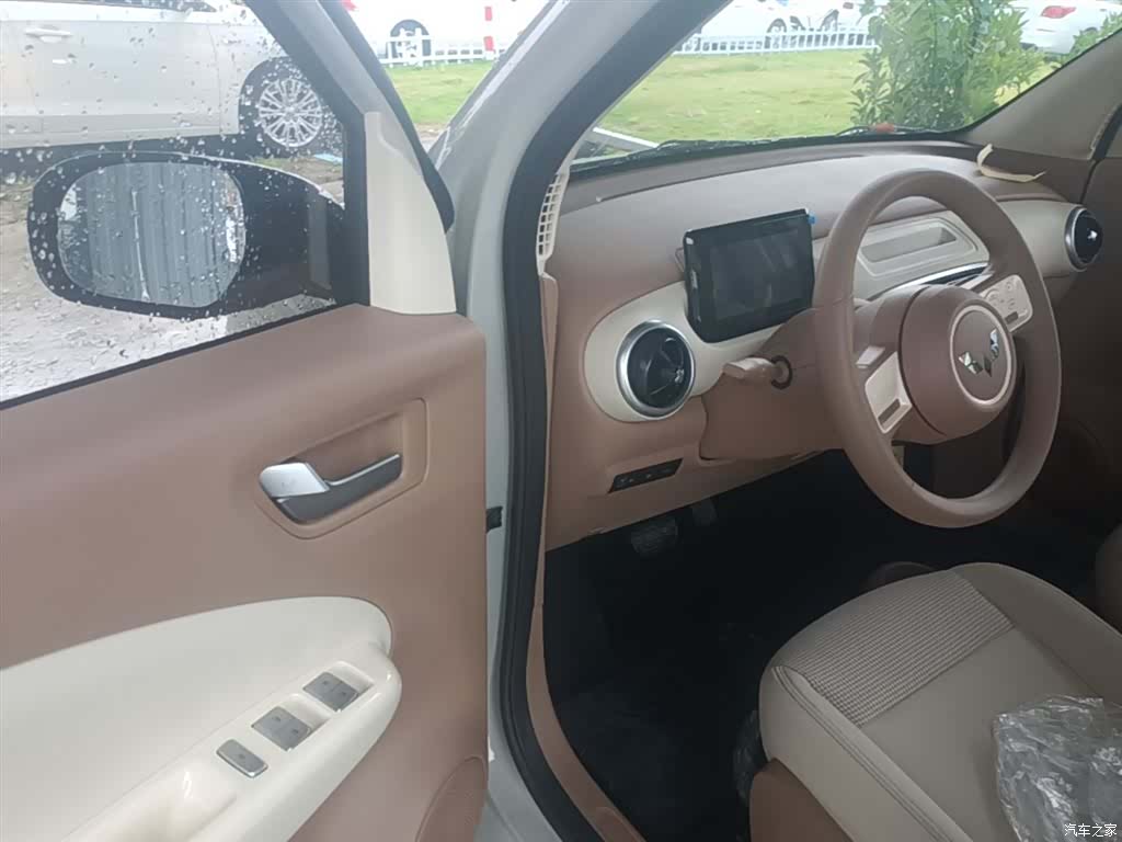 Wuling MINIEV, 2026 16