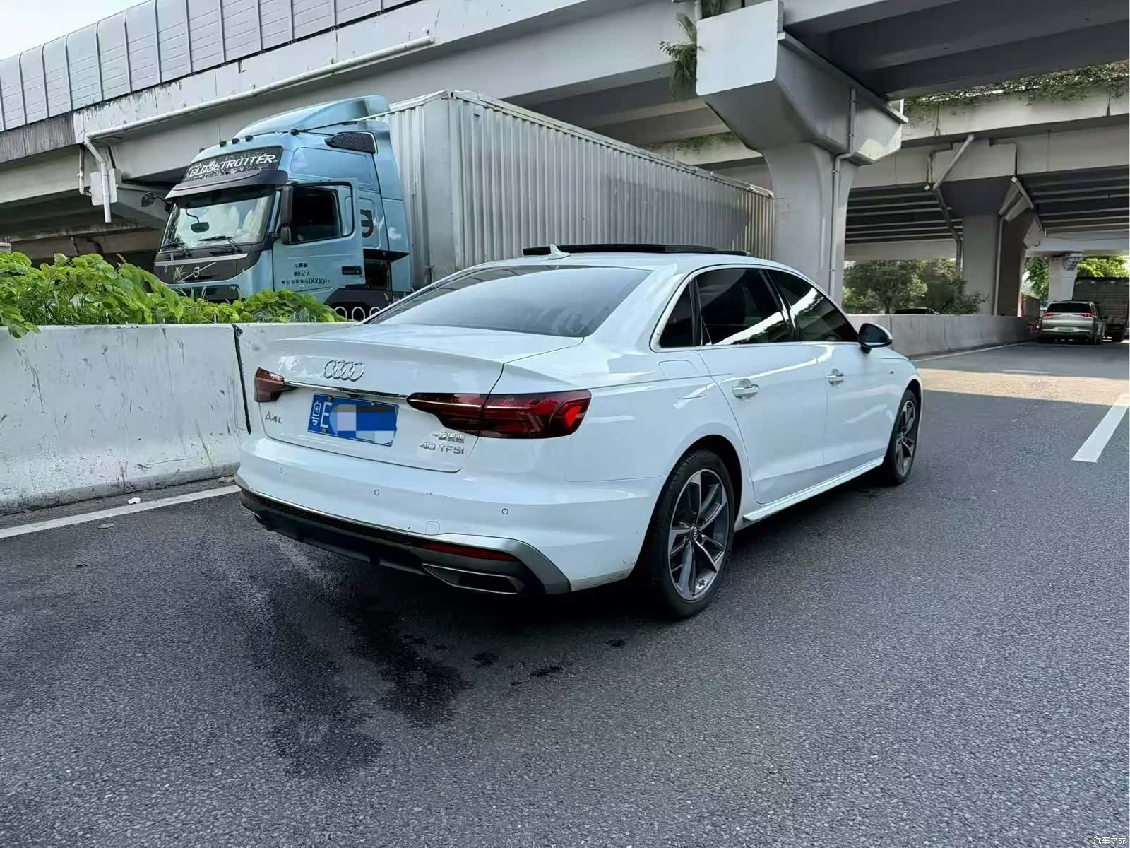 Audi A4L, 2021 3