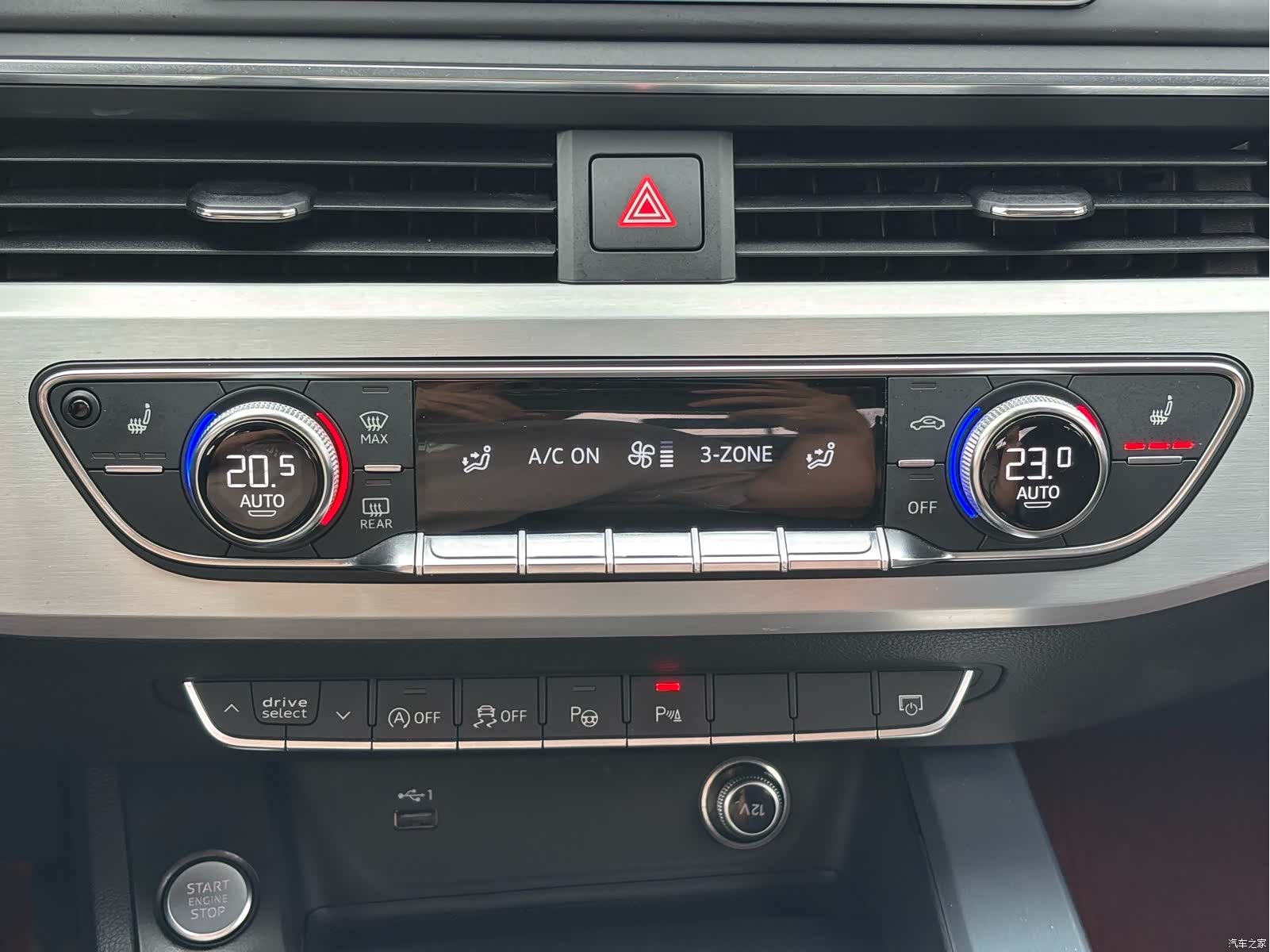 Audi A4L, 2018 23