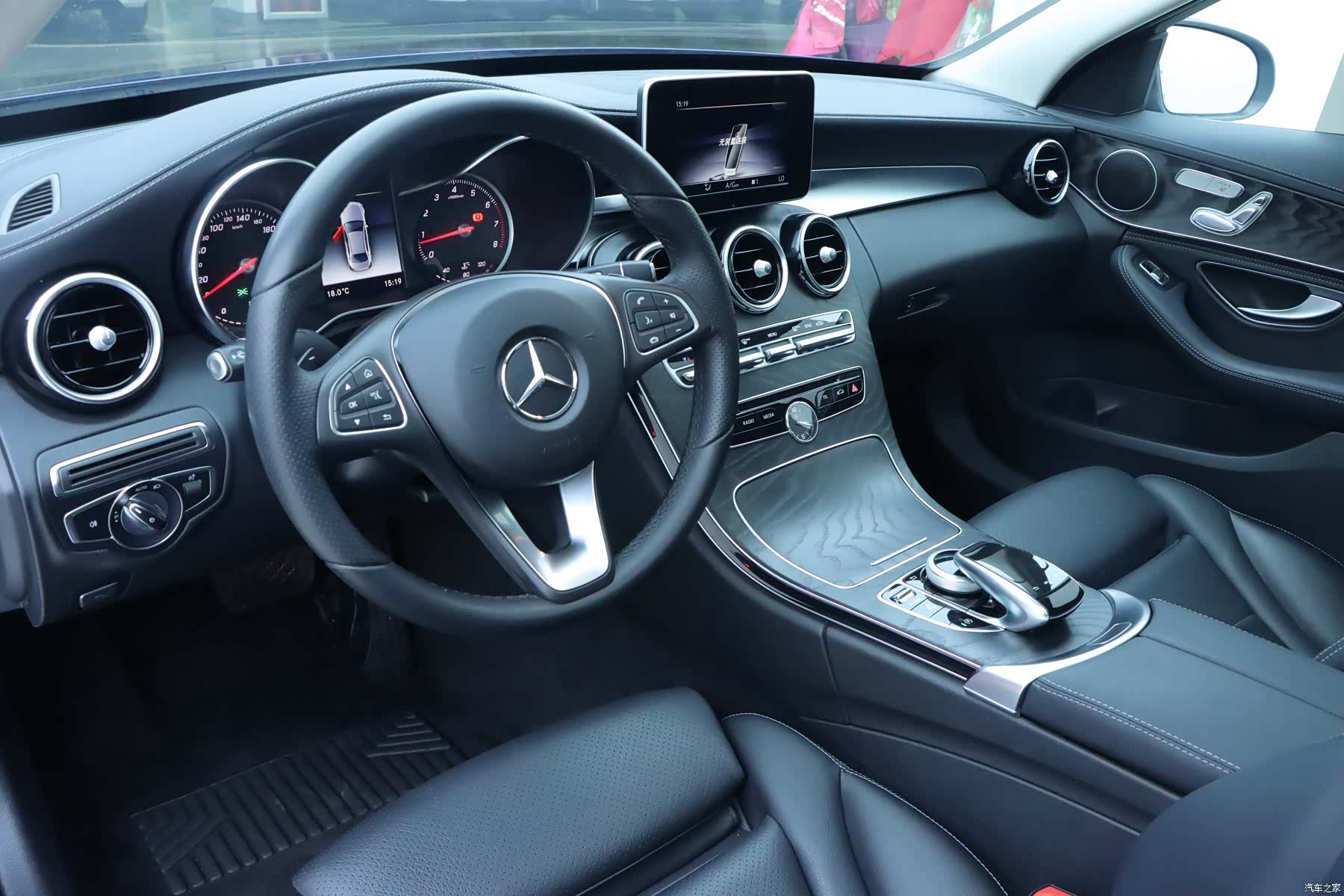 Mercedes-Benz C-Class, 2018 6