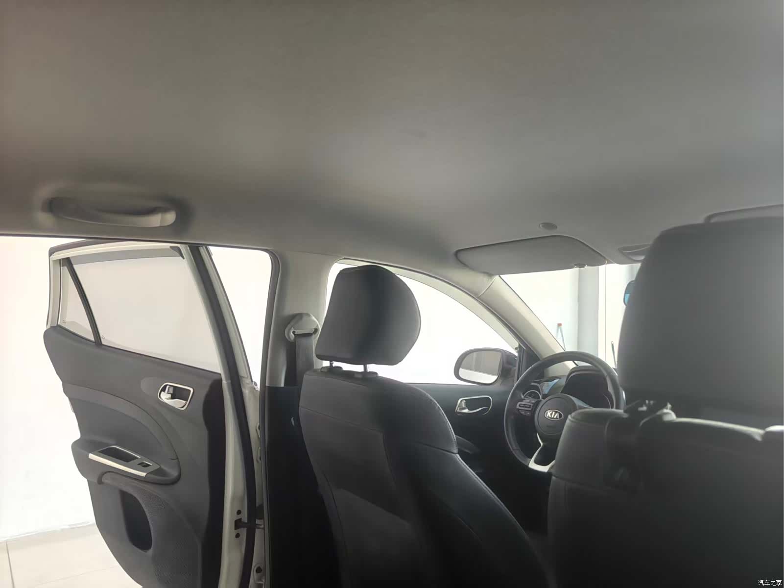 Kia KX1, 2019 12