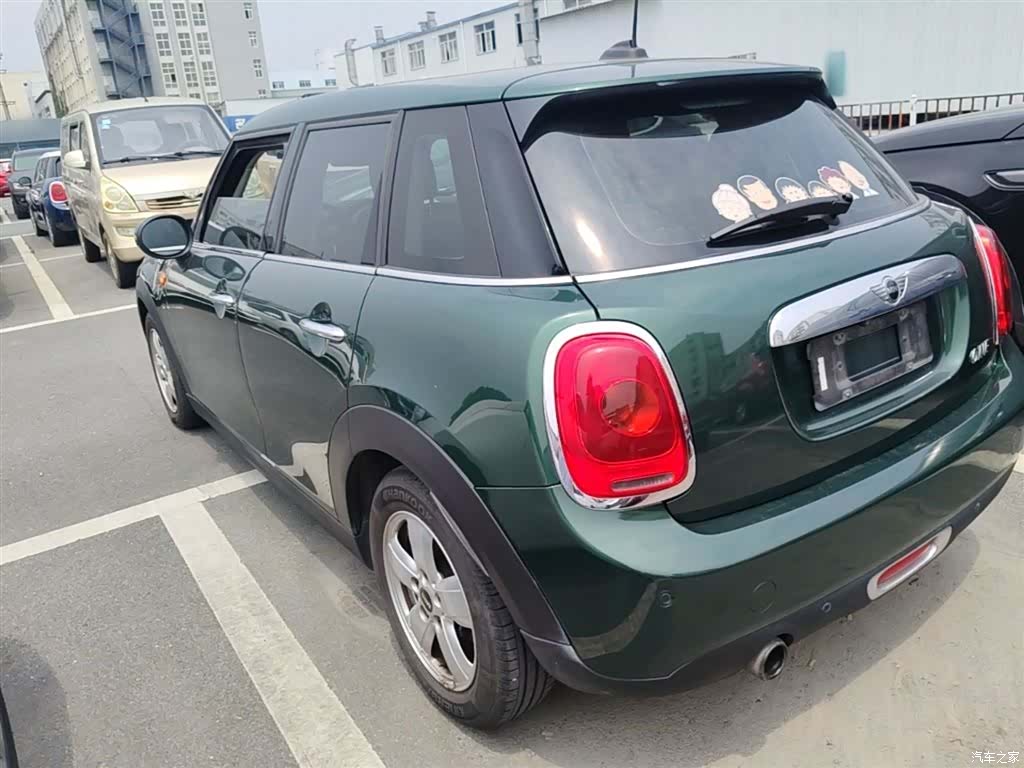 Mini ONE, 2015 23