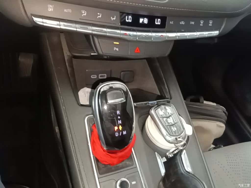 Cadillac XT4, 2020 14