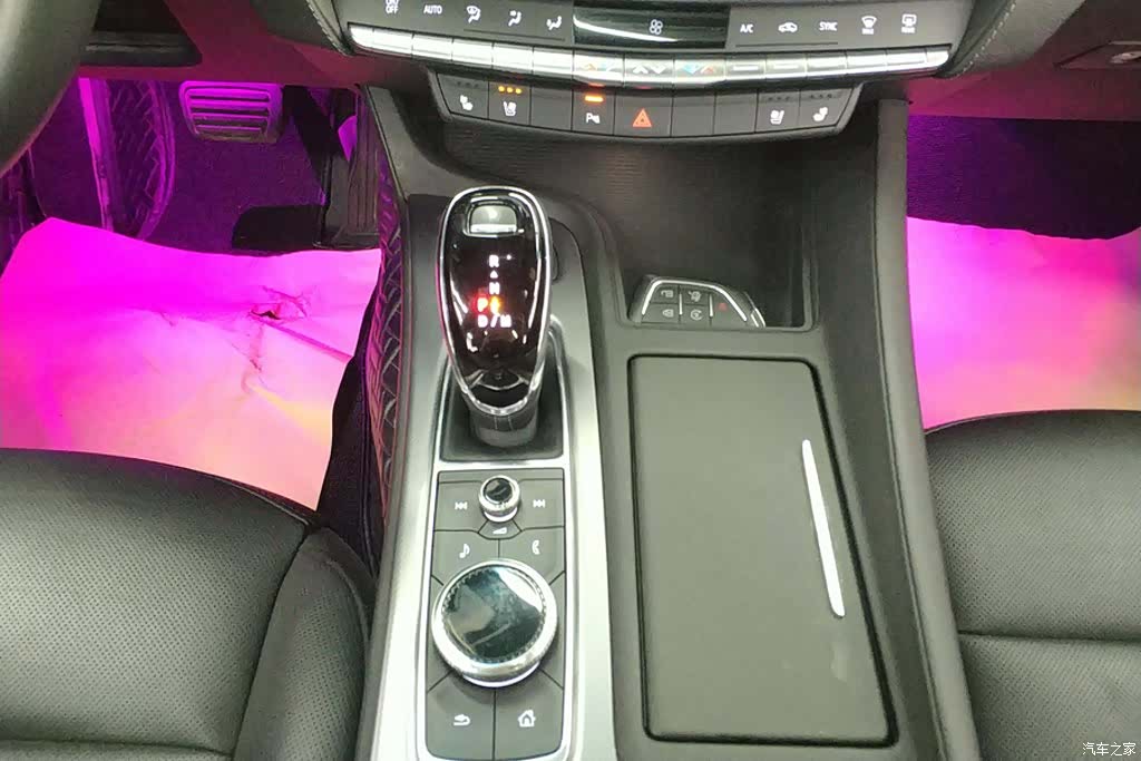 Cadillac CT5, 2022 16