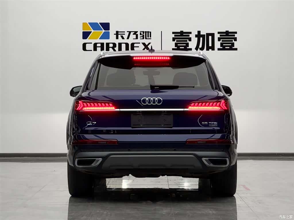 Audi Q7, 2021 все фото