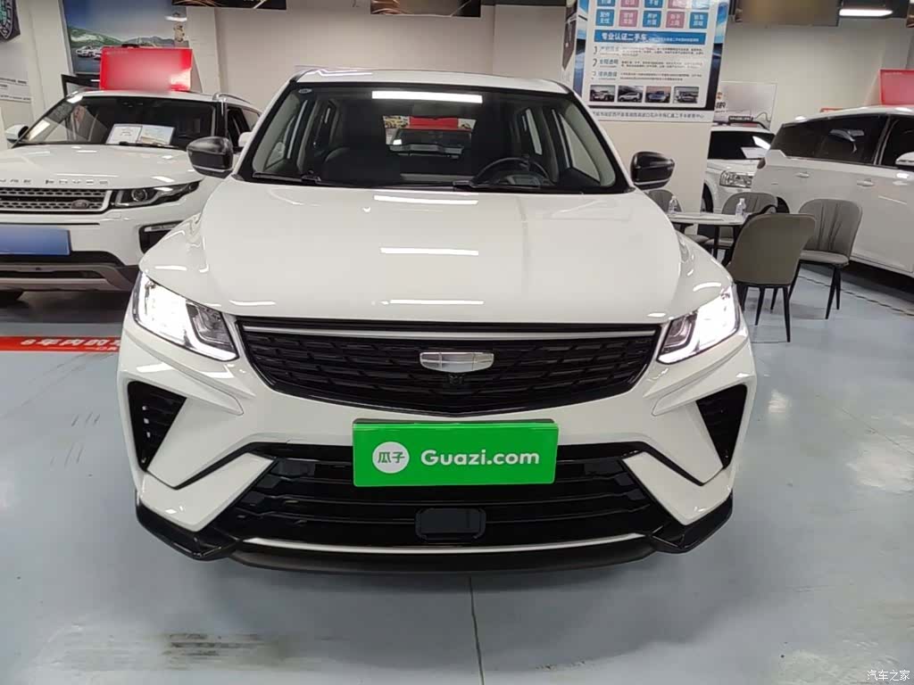 Geely Coolray, 2025 3