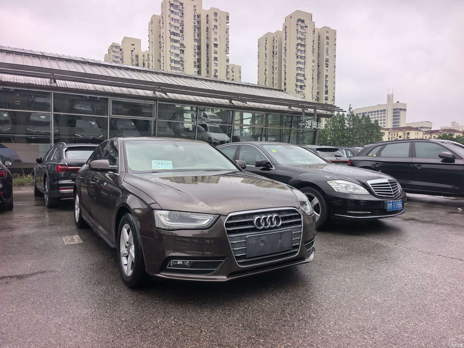 Audi A4L, 2016 3