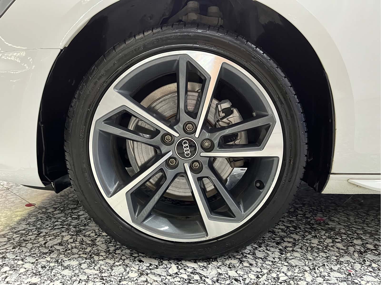 Audi A4L, 2022 15
