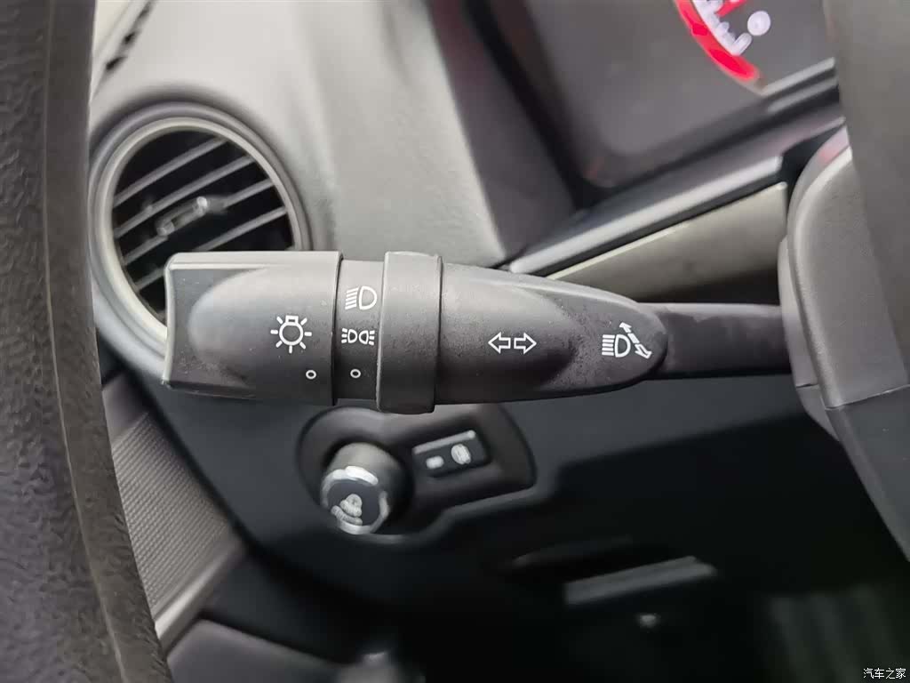 Roewe 350, 2016 21