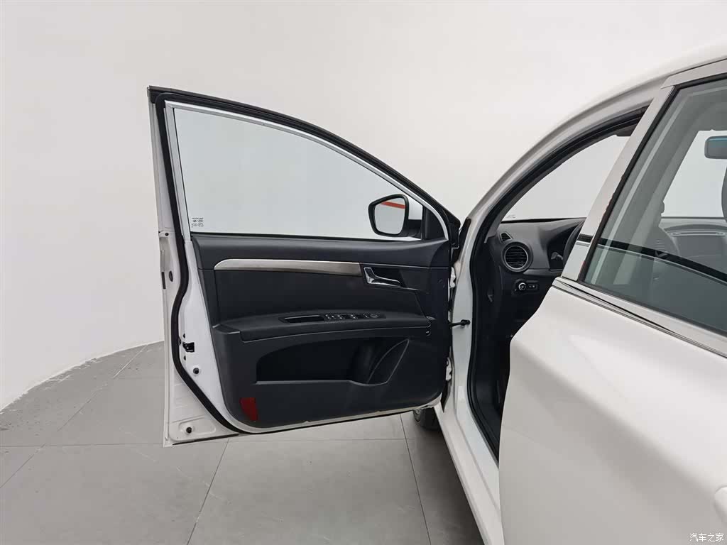 Roewe 350, 2016 8