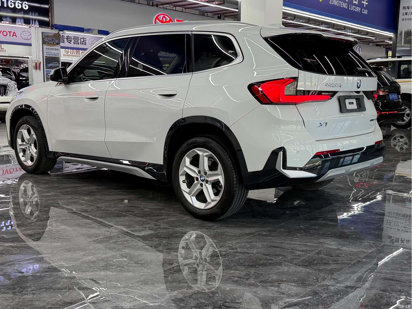 BMW X1, 2023 8