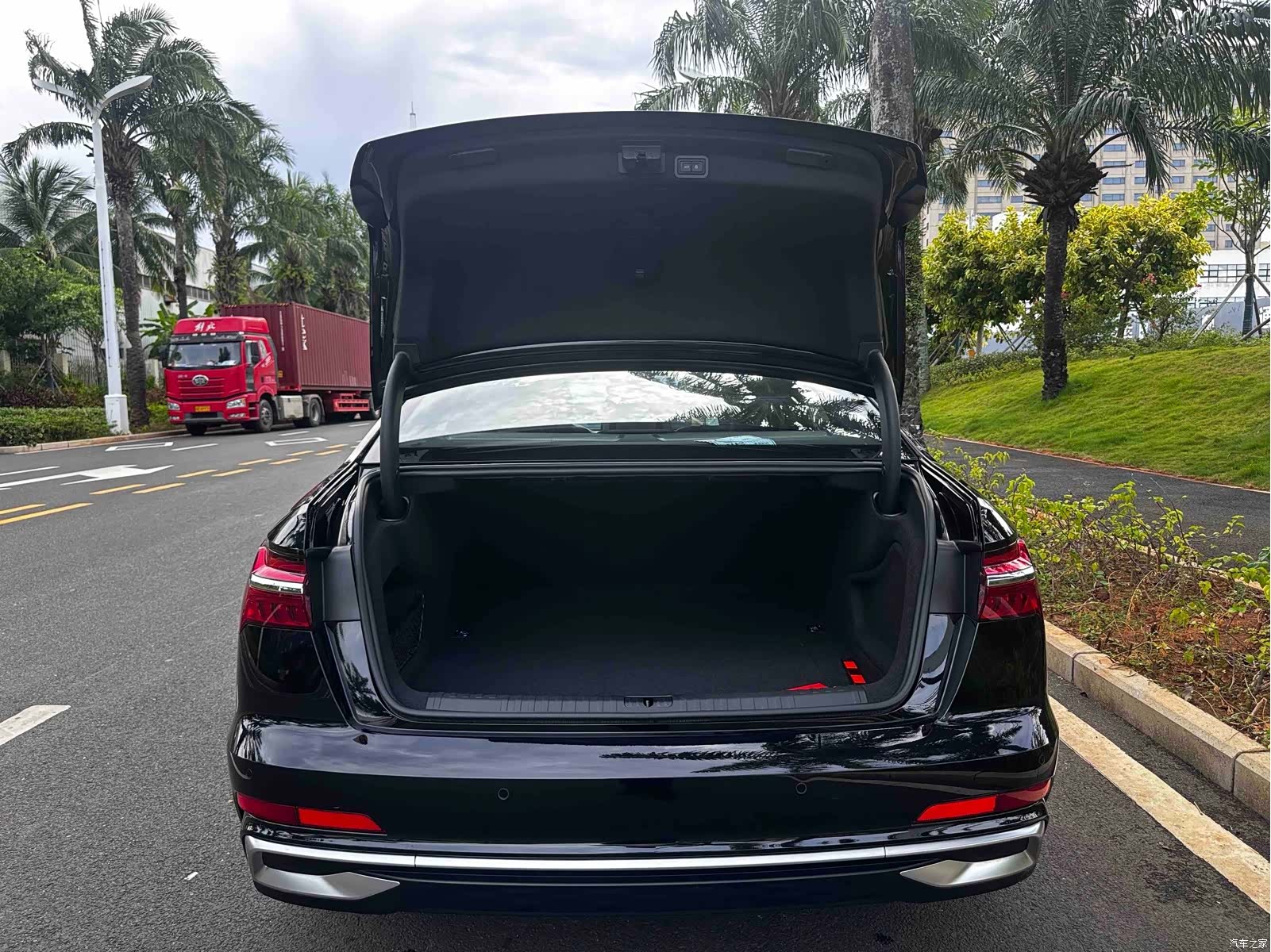 Audi A6L, 2025 14