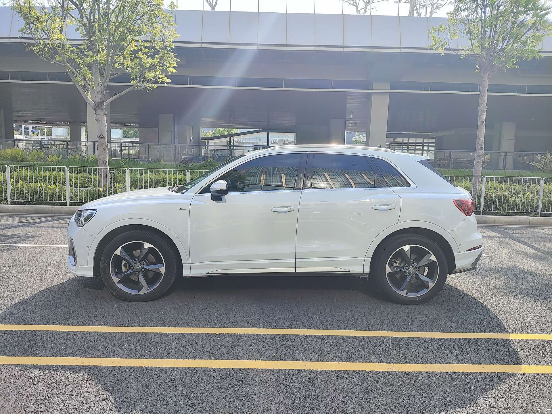 Audi Q3, 2021 4