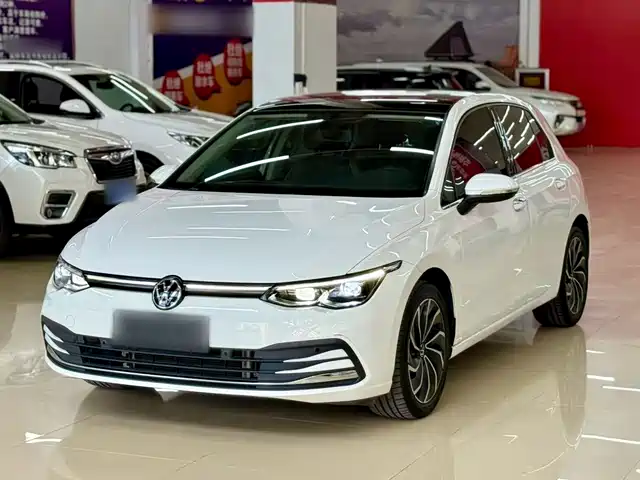 Volkswagen Golf 2022 — купить из Китая под заказ