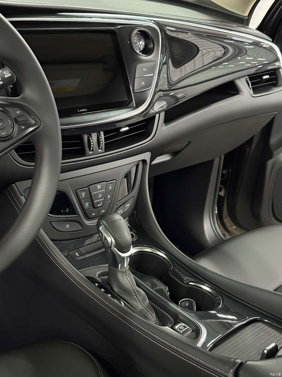 Buick Envision Plus, 2017 10