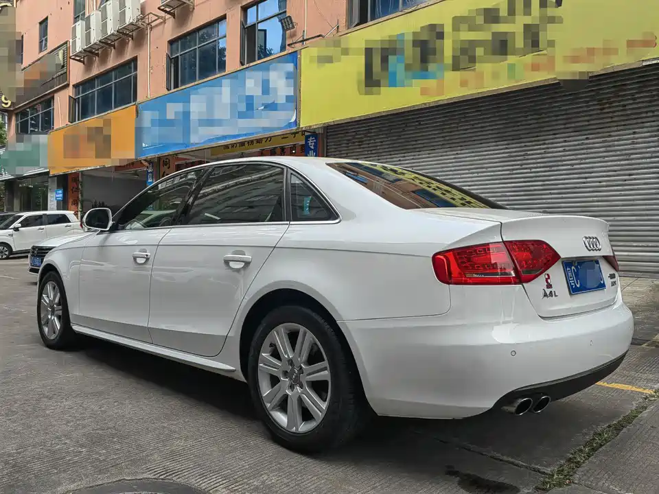 Audi A4L