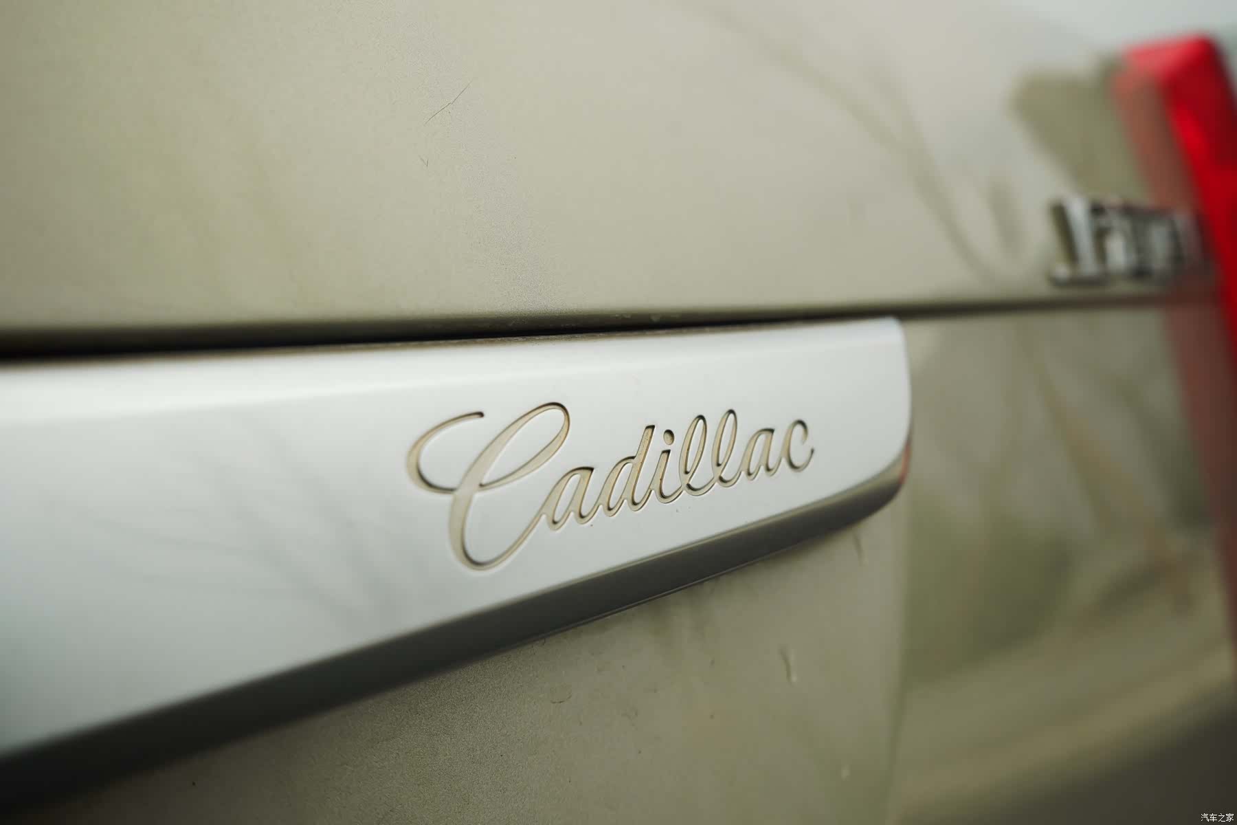 Cadillac XTS, 2013 25