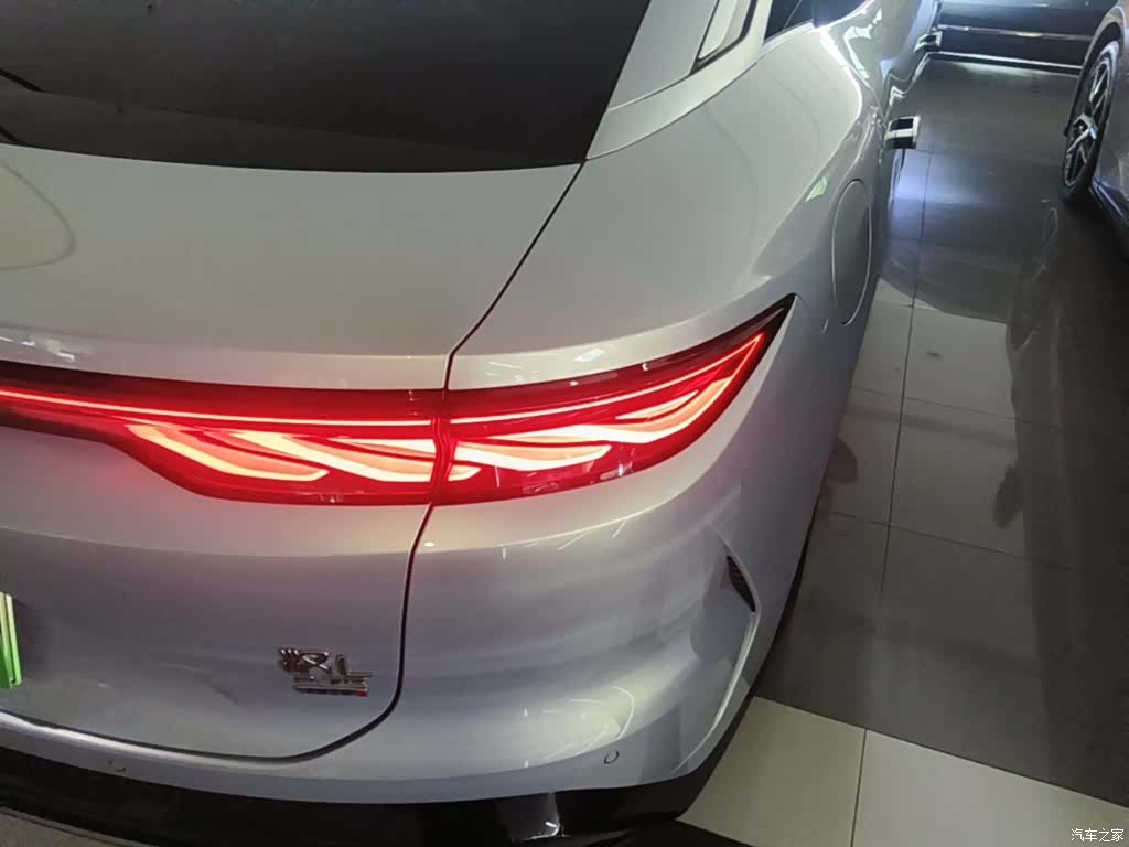 BYD Han, 2025 8