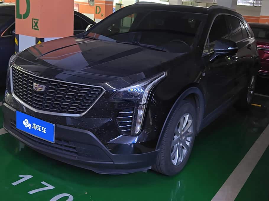Cadillac XT4