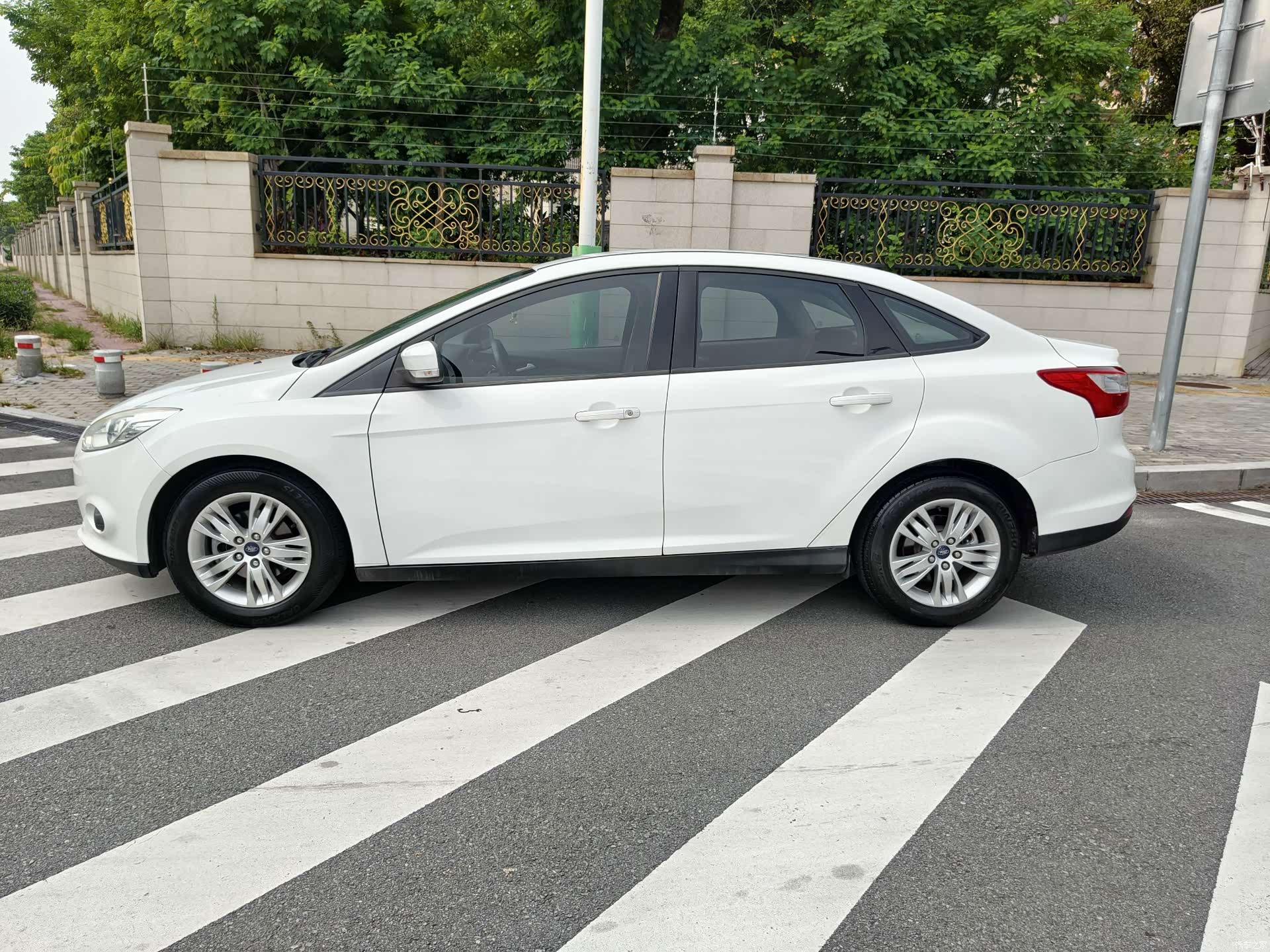 Ford Focus, 2015 4