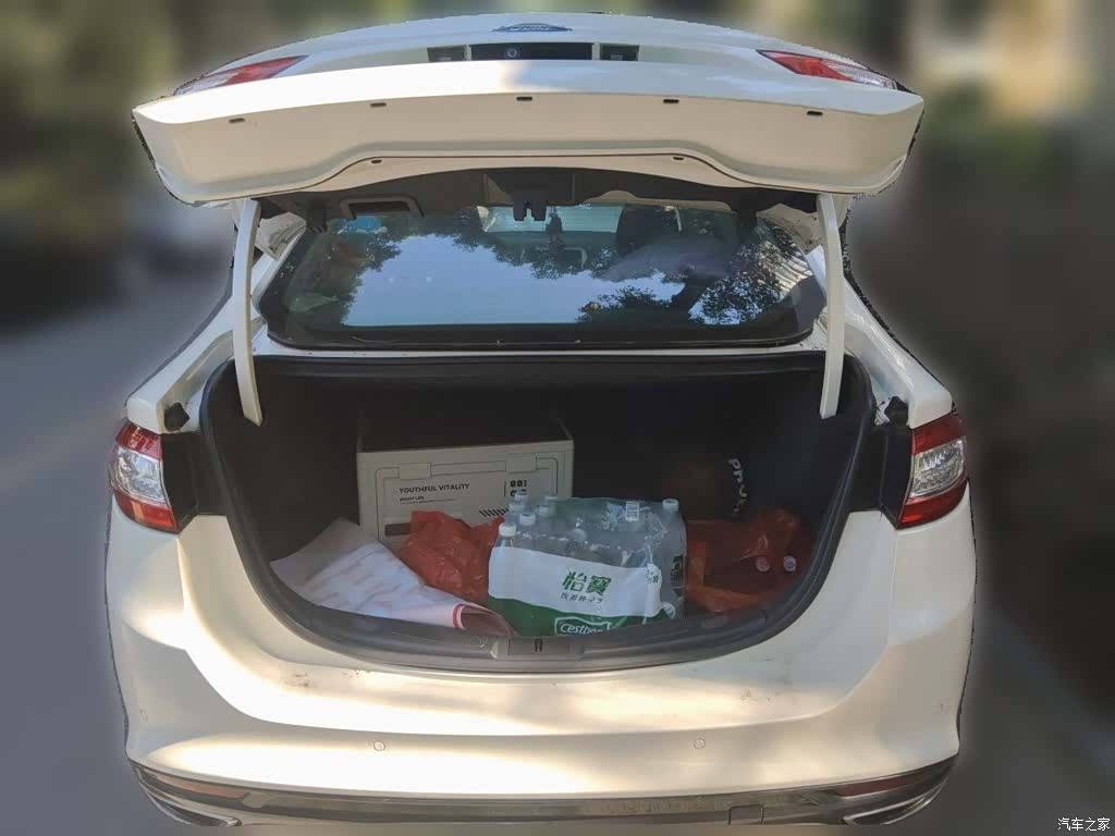 Ford Mondeo, 2015 15