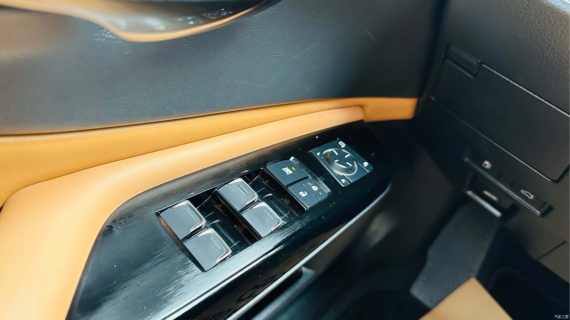 Lexus ES, 2024 20