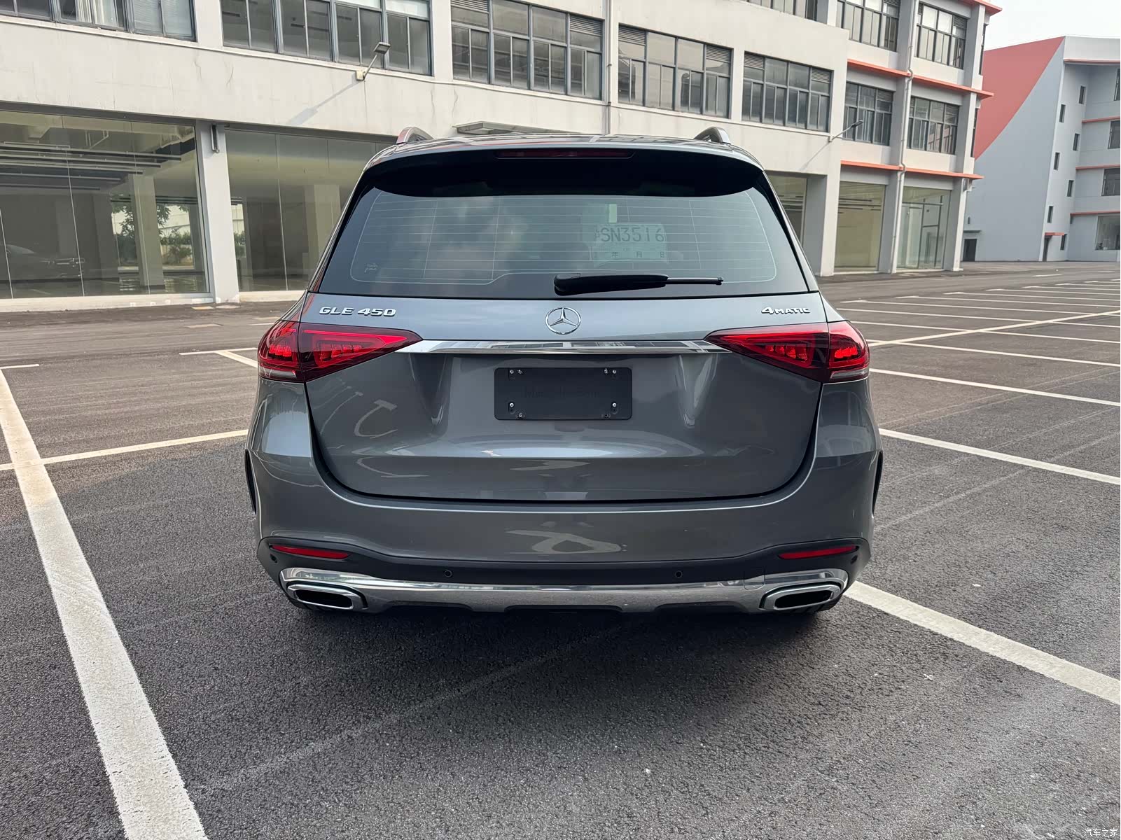 Mercedes-Benz GLE, 2019 4