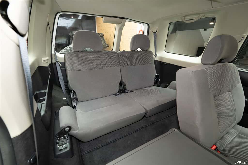 Nissan Patrol, 2019 11