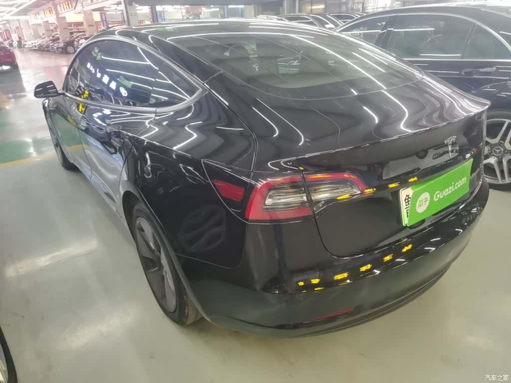Tesla Model 3, 2021 все фото