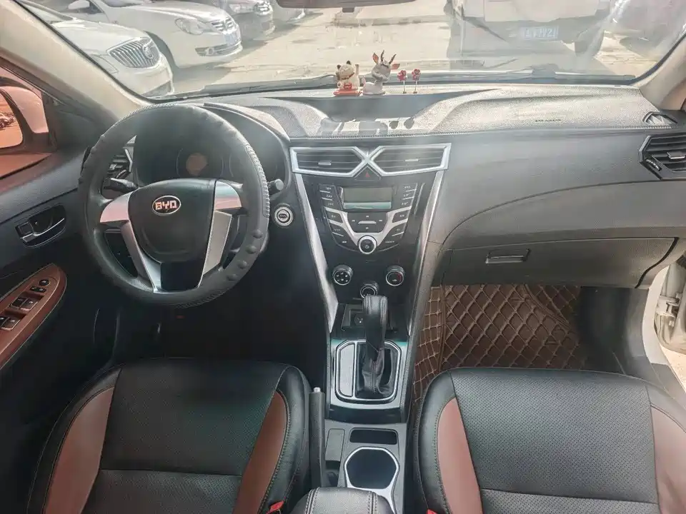 BYD F3