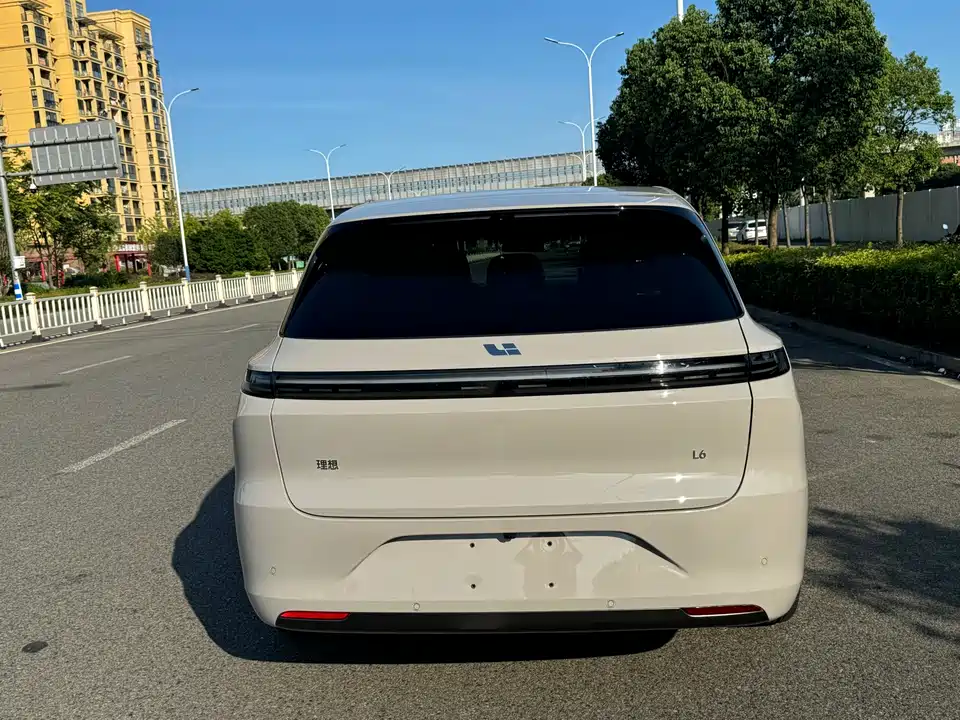 Li Auto Ideal L6