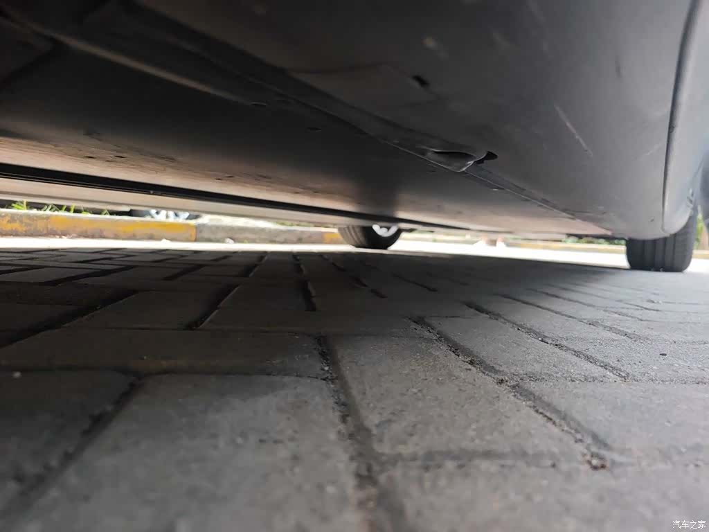 Tesla Model 3, 2023 17