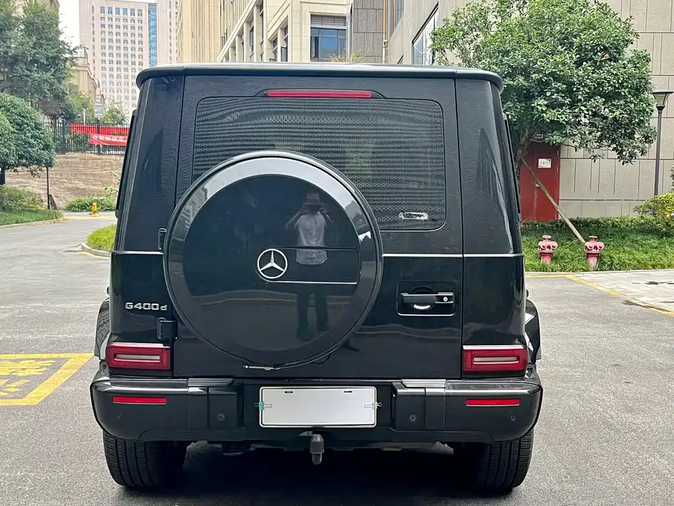 Mercedes-Benz G-class