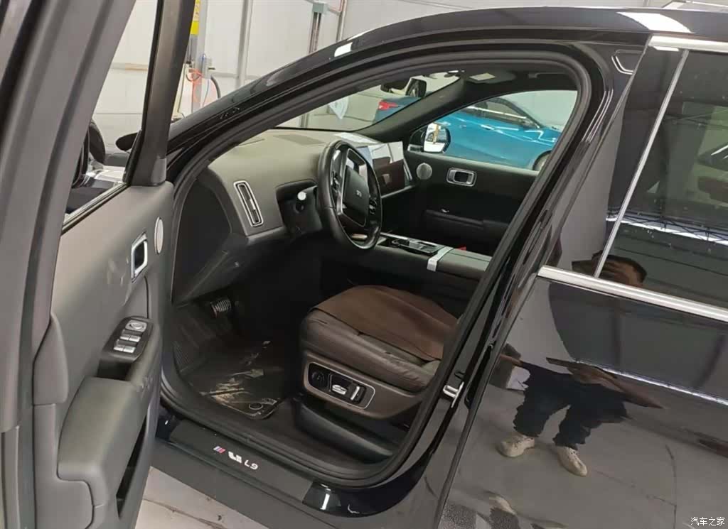 Li Auto L9, 2023 6